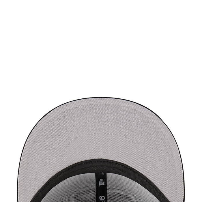 Black baseball cap with gray inner back panel