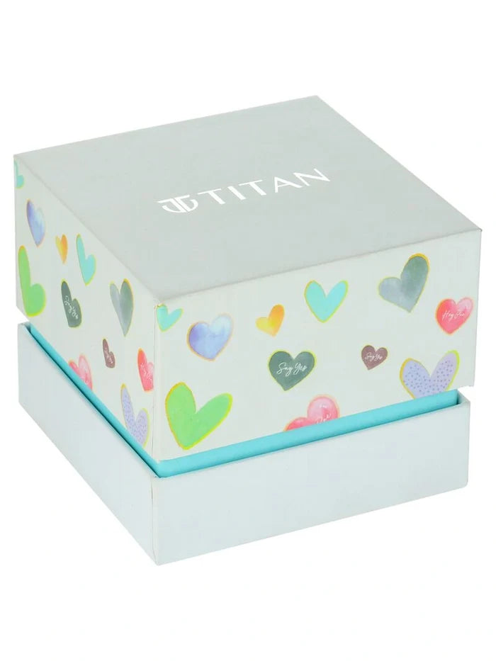 Titan Round Analog Watch - 90144QM02