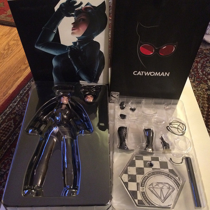1/6 SIDESHOW CATWOMAN FIGURE