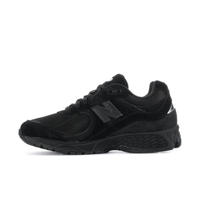 Men's black lace-up sneakers with textured side logo and cushioned rubber sole