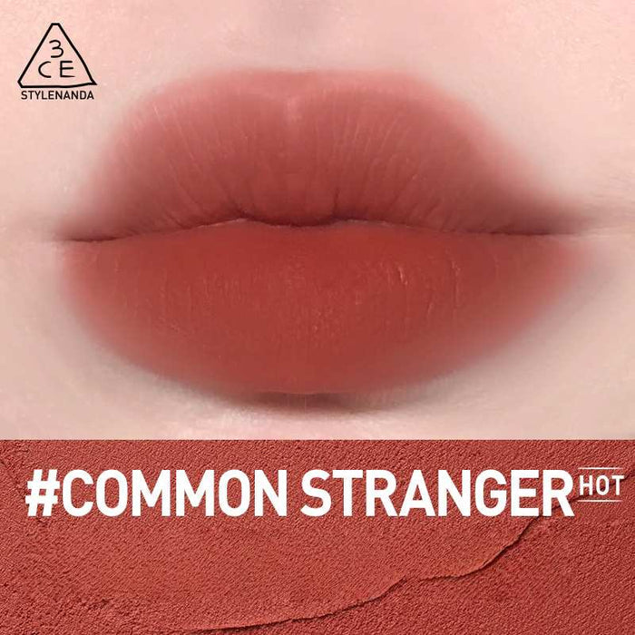 #Common Stranger