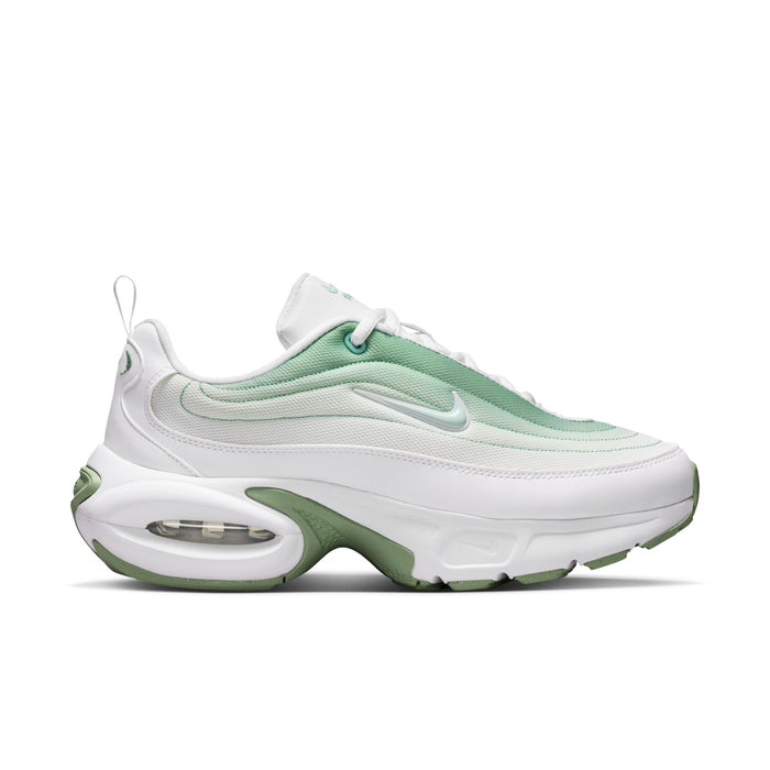 Mint green and white women's running sneaker, low profile with Air sole unit