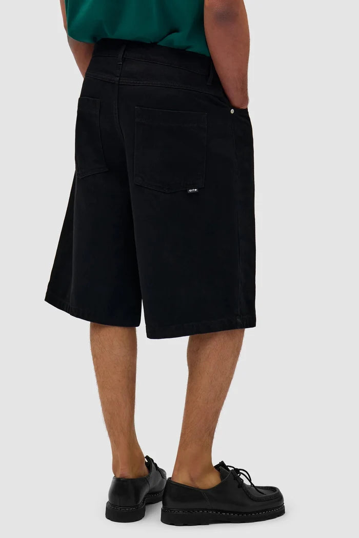 Arte Antwerp - Belt Detail Shorts - Black - Vestes et Manteaux - SS25 - 238SHO