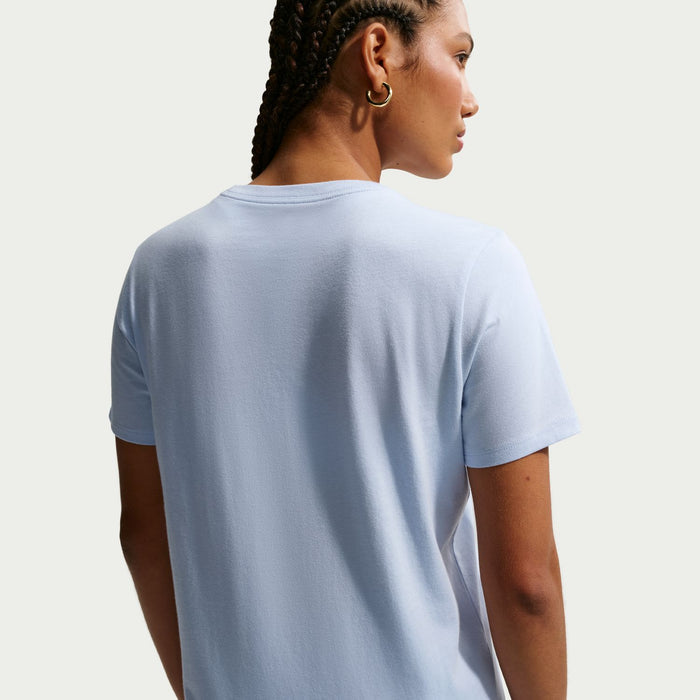 Women’s light blue short-sleeve tee with Nike logo patch, back view