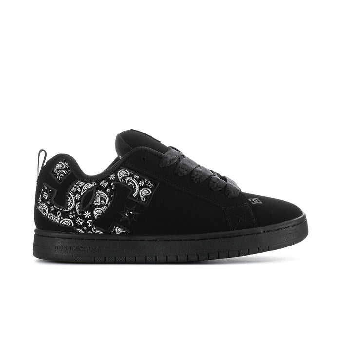 Black low-top lace-up sneakers with patterned side panel and flat rubber sole.