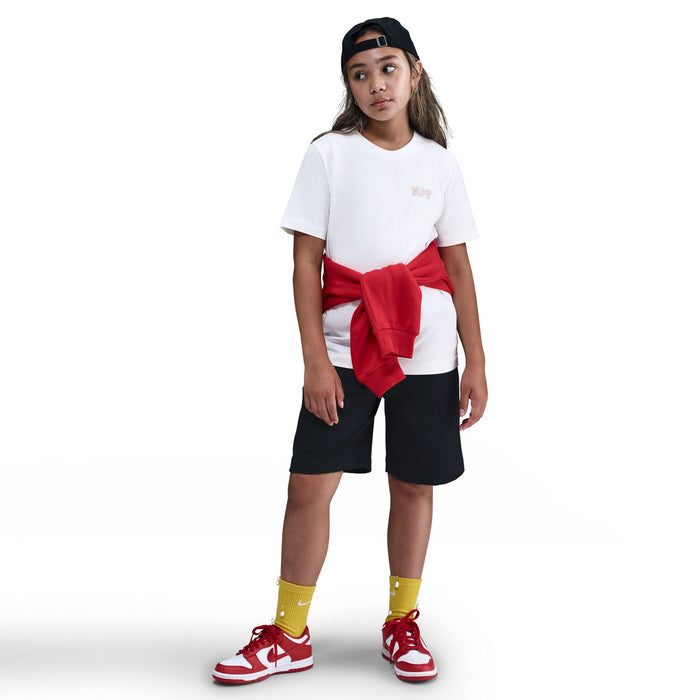 White youth T-shirt with small chest Nike logo and crew neck
