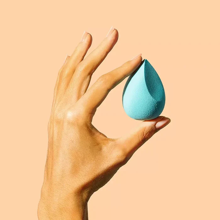 DIOSA Angled Waterdrop Blending Makeup Spongeاسفنجة دمج المكياج