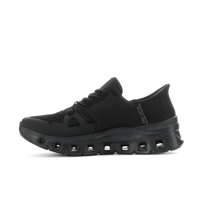 Black women's slip-resistant sneaker with lace-up knit upper and side cushioning