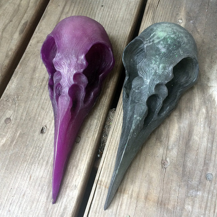 GLOW IN THE DARK CROW SKULL
