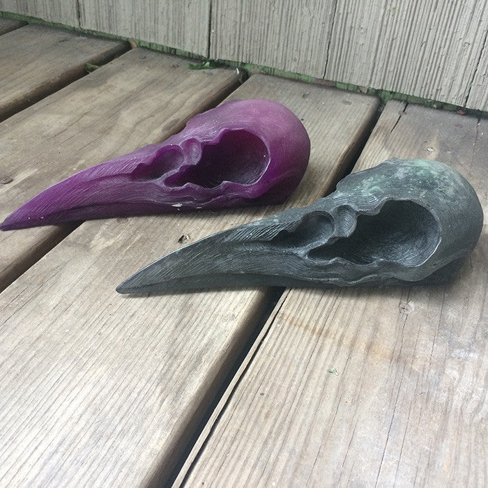 GLOW IN THE DARK CROW SKULL