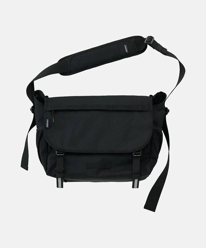 Gramicci – Messenger Bag – Black - Accessoires - G5FB-161-BLACK-F