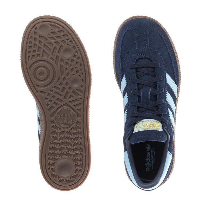Kids adidas sneaker outsole and side view, navy upper with light blue stripes