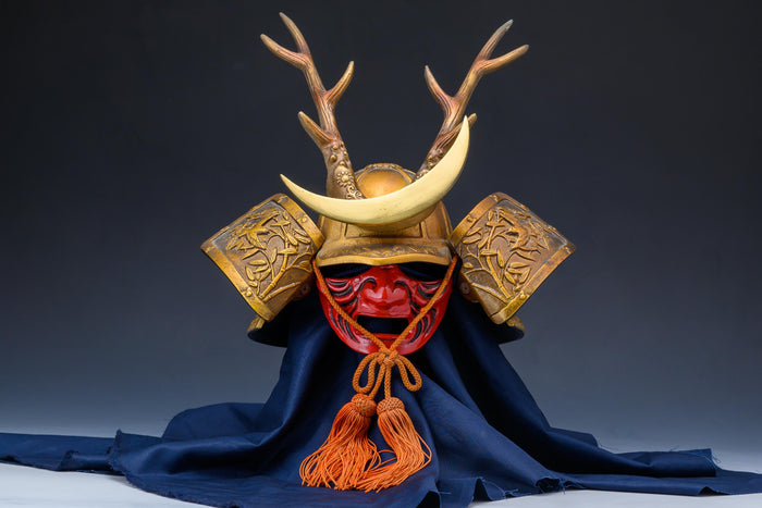 Japanese Samurai Helmet Middle Size  -Shikanosuke Kabuto with a Mask- Tsushima