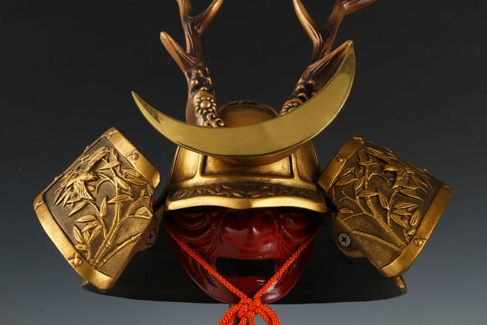 Japanese Samurai Helmet Middle Size  -Shikanosuke Kabuto with a Mask- Tsushima