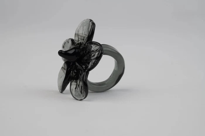 Levens Jewels - Hibiscus Ring - Bijoux -