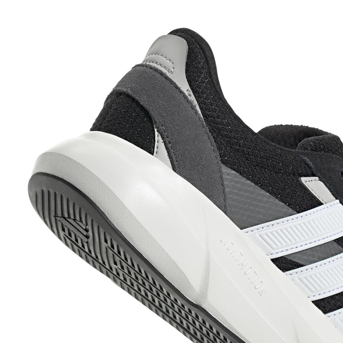 Lightshift men's sneaker close-up, gray collar lining and black upper with white stripe