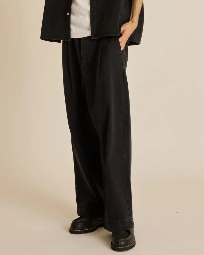 Obey - Oliver Denim Pleated Pant - Faded Black - Pantalons et Shorts - 142010108