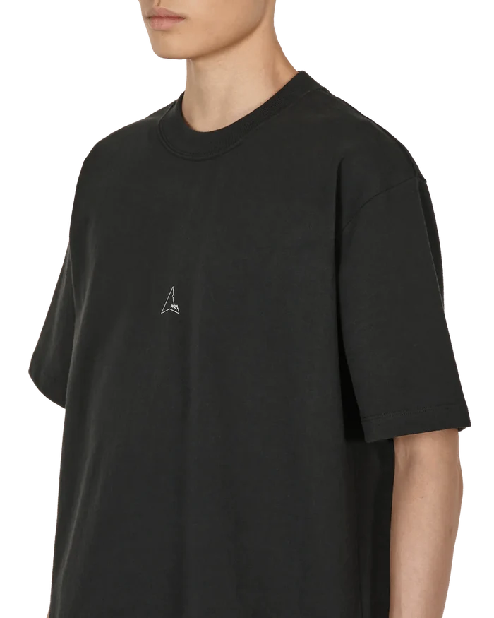 Roa Hiking - Logo Tee - Black-T-shirts-RBMW090JY03