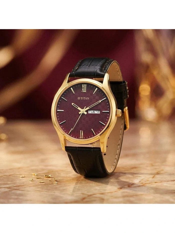 Titan Karishma Round Analog Watch - 10059YL03