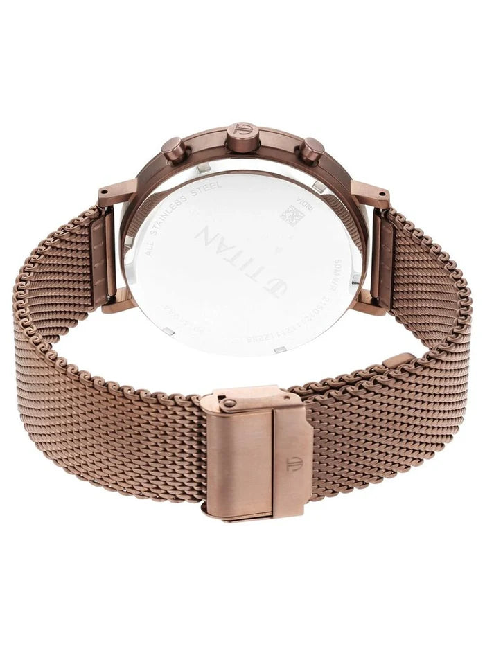 Titan Round Analog Watch - 90144QM02