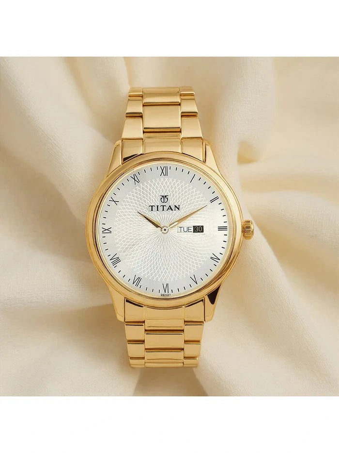 Titan Round Analog Watch - NU1584YM02