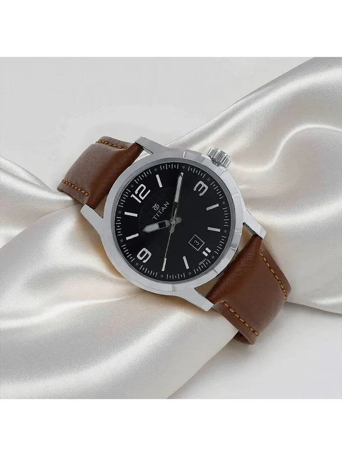 Titan Round Black Dial Analog Watch - NU1730SL02