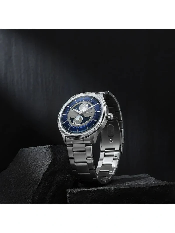 Titan Round Blue Dial Analog Watch - 10050SM01
