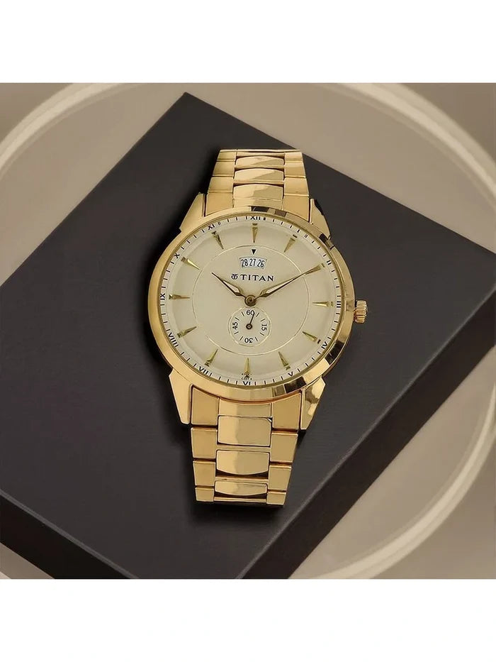 Titan Round Champagne Dial Analog Watch - NU1521YM02