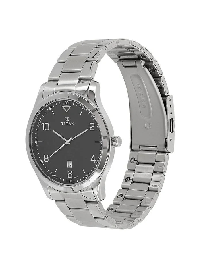 Titan Workwear Round Black Dial Analog Watch - NU1770SM02