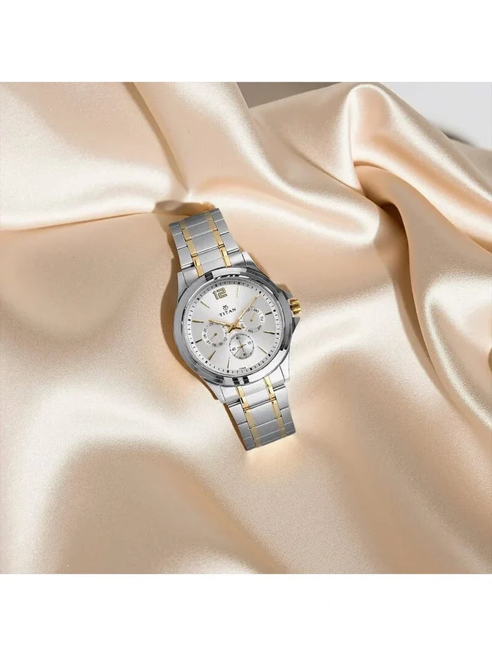 Titan Workwear Round Silver Dial Analog Watch - NU1698BM01