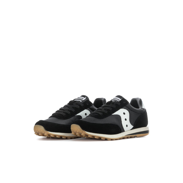 Kids black Saucony sneakers, side view, white panel, lace-up, gum sole