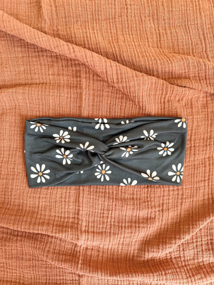 Twistband - Olive Green Daisy