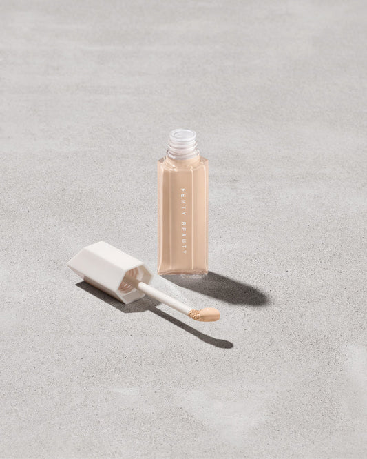 We're Even Hydrating Longwear Concealer — 160W
