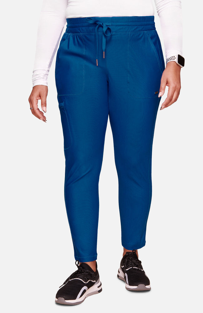 Women's Scrub Set: Curved Hemline V-Neck Scrub Top & Mid Rise Tapered Leg Drawstring Scrub Pant